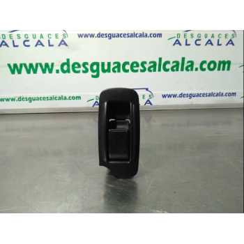 MANDO ELEVALUNAS TRASERO DERECHO 