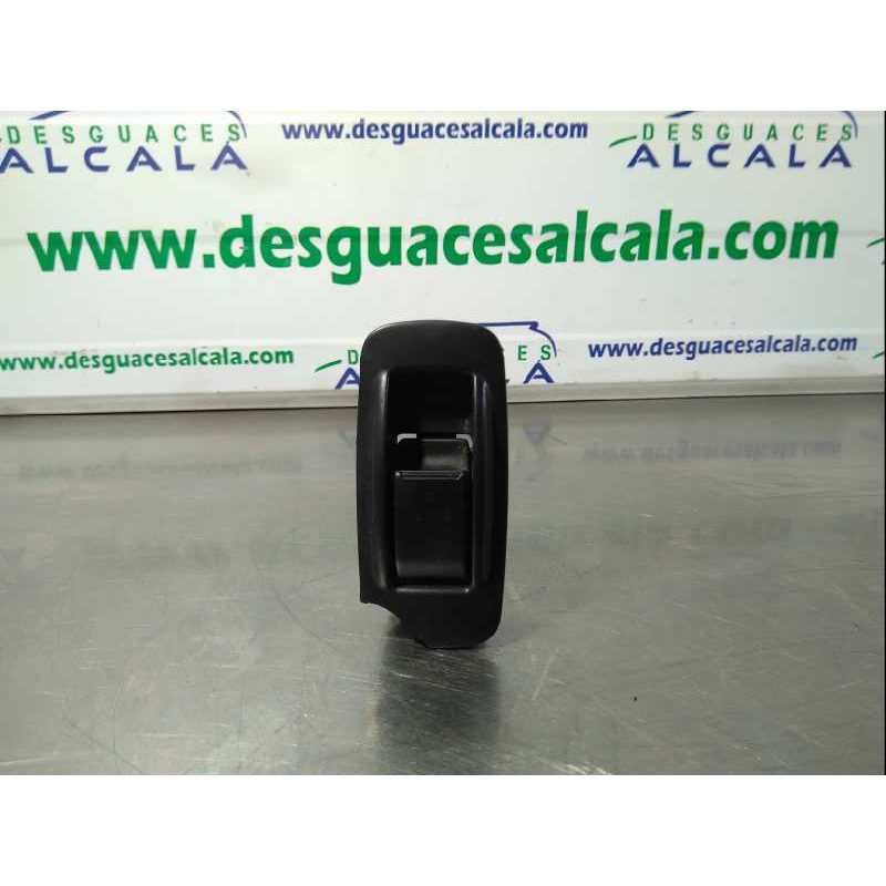 MANDO ELEVALUNAS TRASERO DERECHO 