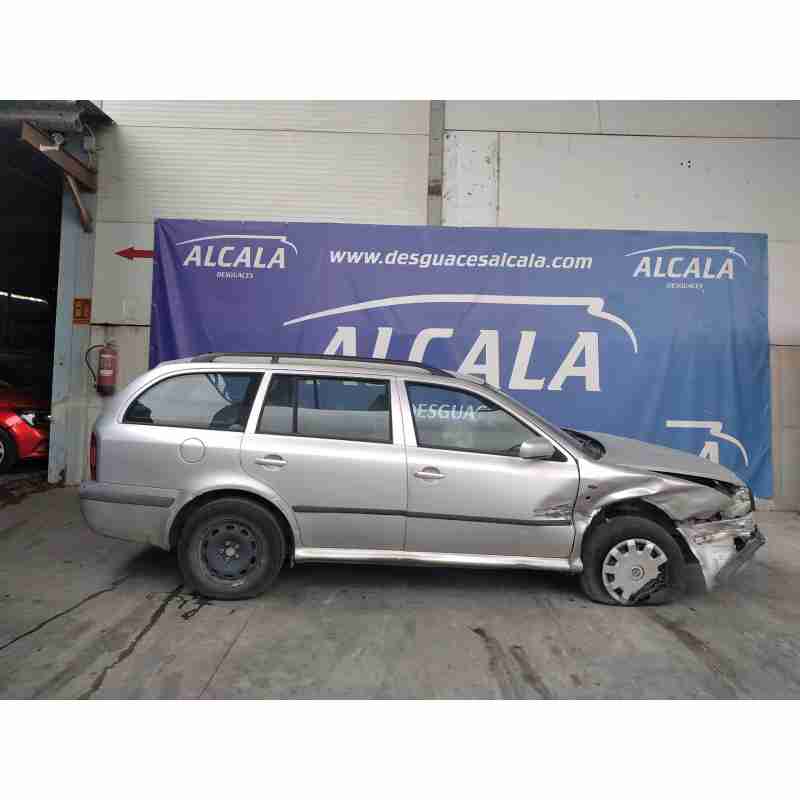 skoda octavia del año 2001