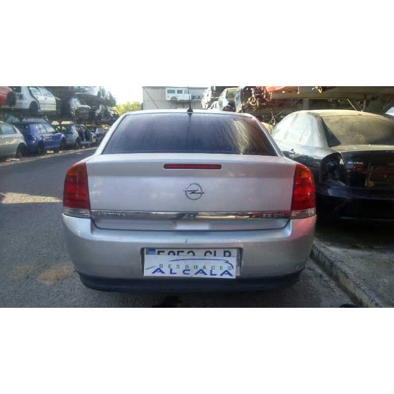 opel vectra c berlina del año 2003