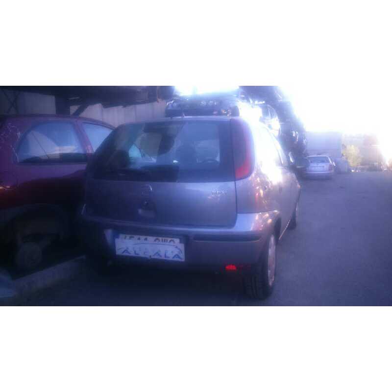 opel corsa c del año 2004