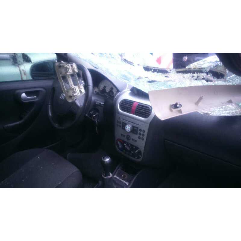 opel corsa c del año 2006
