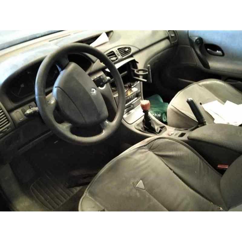 renault laguna ii (bg0) del año 2001