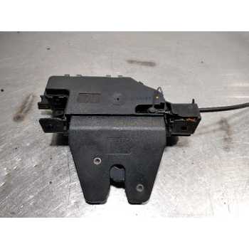 CERRADURA MALETERO / PORTON 7840617 4 PINES 