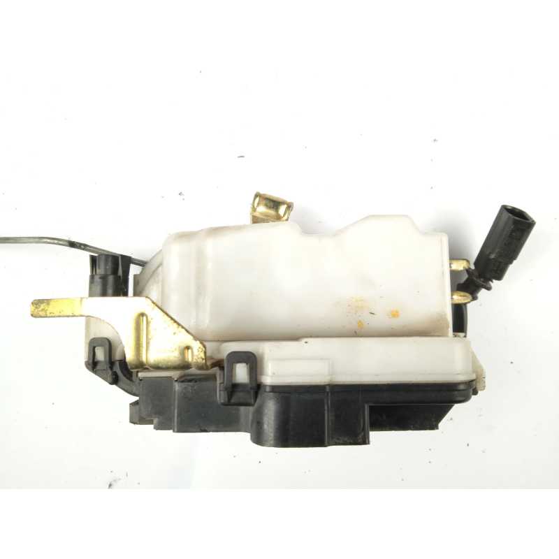 CERRADURA PUERTA DELANTERA DERECHA 6K4837016D 