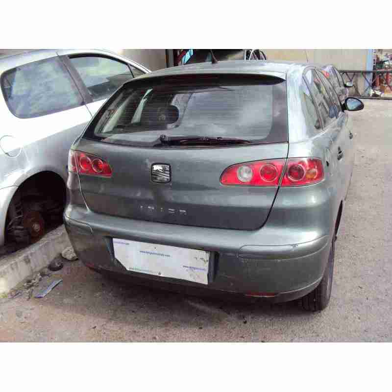 seat ibiza (6l1) del año 2003