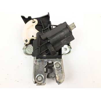 CERRADURA MALETERO / PORTON 4F5827505D 