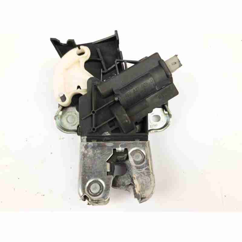 CERRADURA MALETERO / PORTON 4F5827505D 