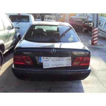 MERCEDES-BENZ CLASE E (W210) BERLINA DIESEL