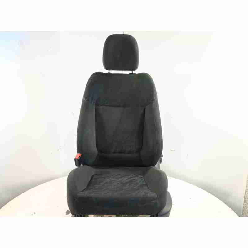 ASIENTO DELANTERO IZQUIERDO TELA MANUAL 5 PUERTAS