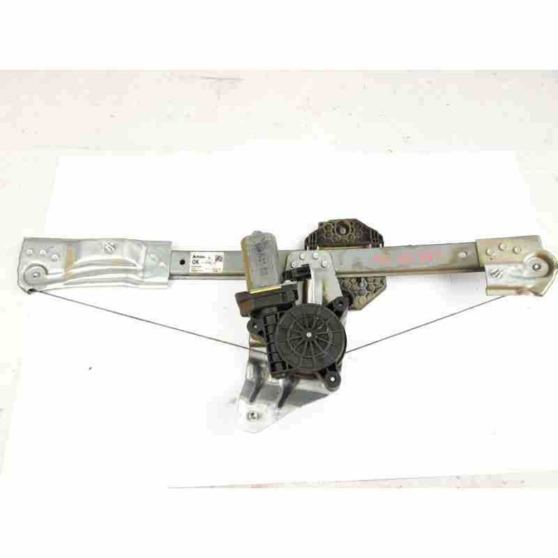 ELEVALUNAS DELANTERO DERECHO 807209299R 
