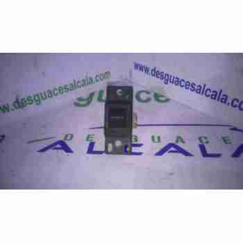 MANDO ELEVALUNAS DELANTERO DERECHO 04685753AA 6 PINES 