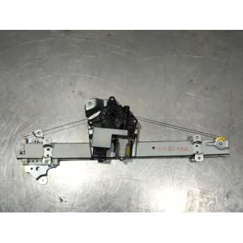 ELEVALUNAS DELANTERO DERECHO 807506PA1B 