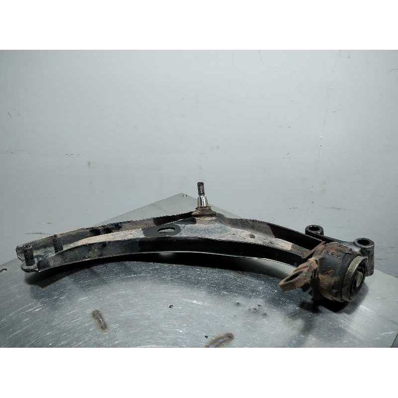 BRAZO SUSPENSION INFERIOR DELANTERO DERECHO 31126772302 