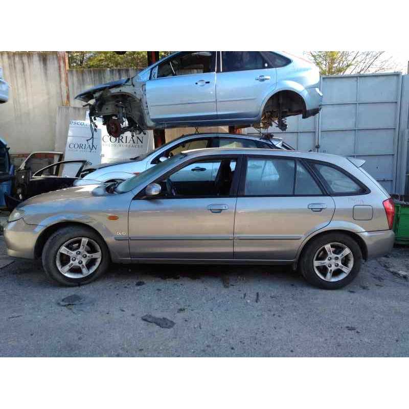 mazda 323 berl. f/s (bj) del año 2003