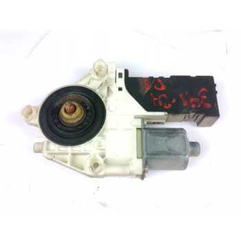 MOTOR ELEVALUNAS DELANTERO IZQUIERDO 1137328125 