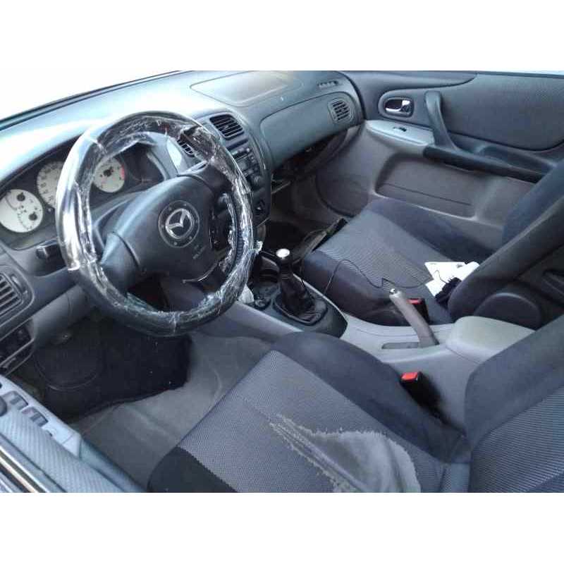 mazda 323 berl. f/s (bj) del año 2003