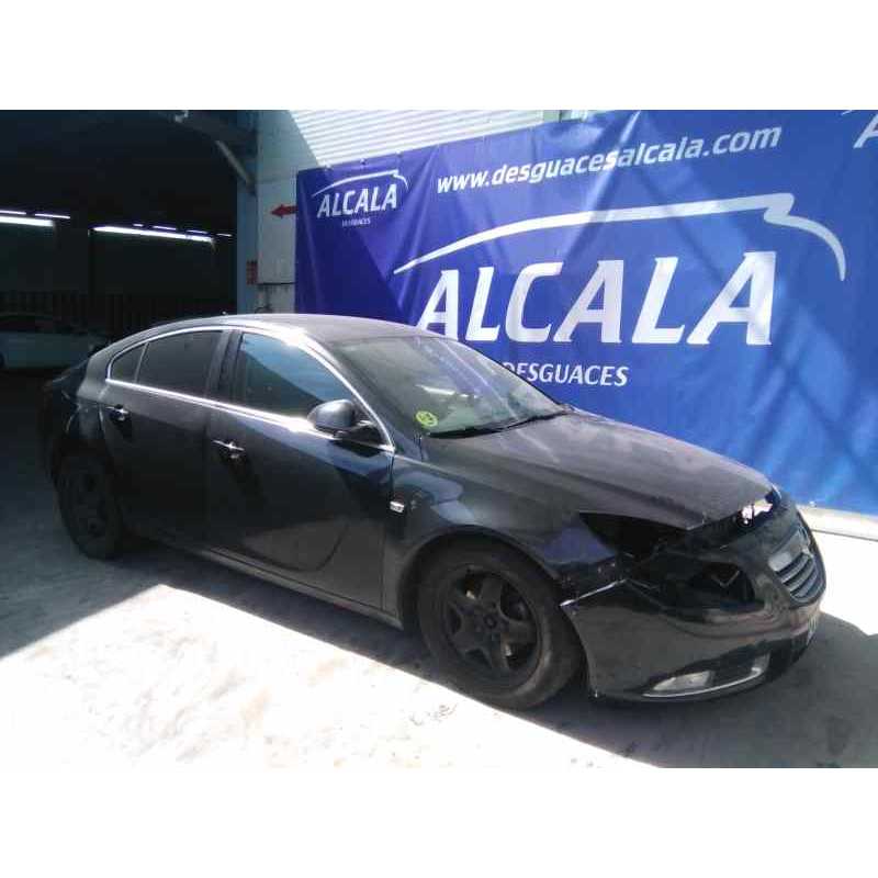 opel insignia berlina del año 2011
