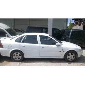 OPEL VECTRA B BERLINA