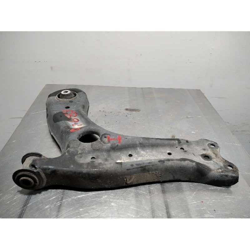 BRAZO SUSPENSION INFERIOR DELANTERO IZQUIERDO 6R0407151F 