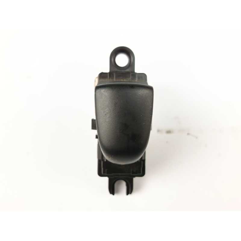 MANDO ELEVALUNAS TRASERO DERECHO 254114CE0A 