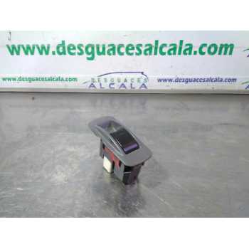 MANDO ELEVALUNAS TRASERO IZQUIERDO 5 PINES 
