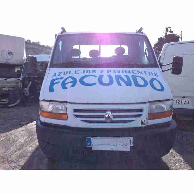 renault master maxi caja cerrada del año 2003