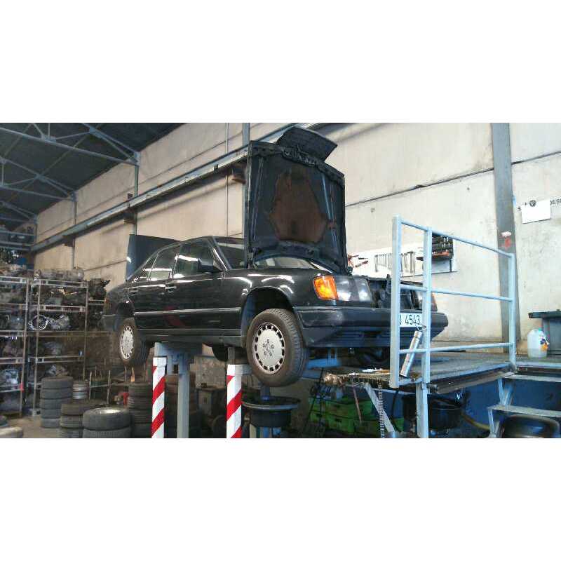 mercedes-benz 300 del año 1989