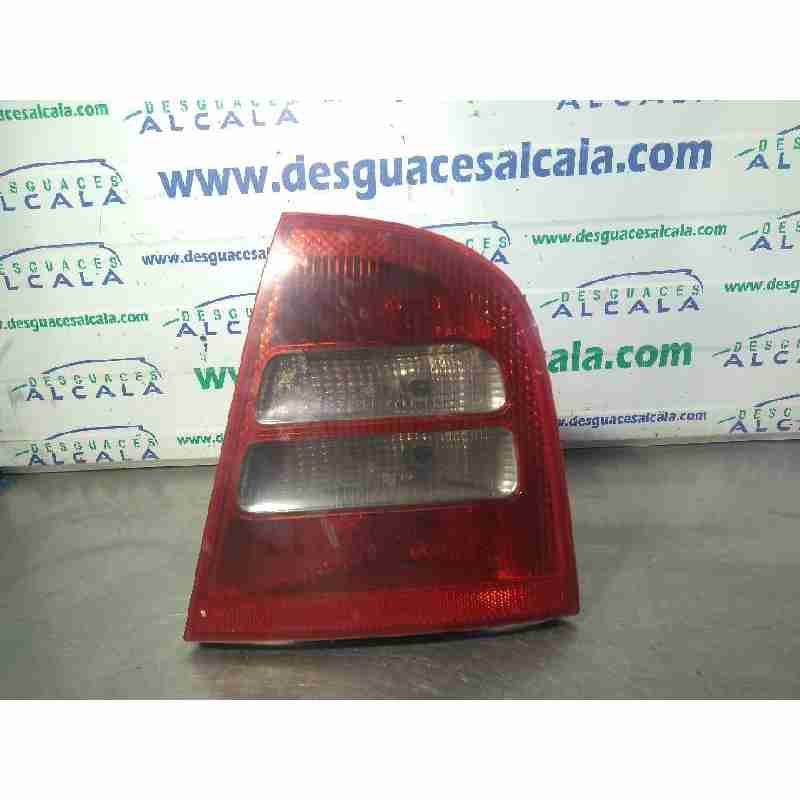 PILOTO TRASERO DERECHO 1U6945112C 