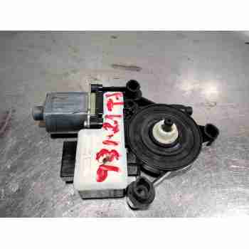 MOTOR ELEVALUNAS TRASERO IZQUIERDO 0130822724 