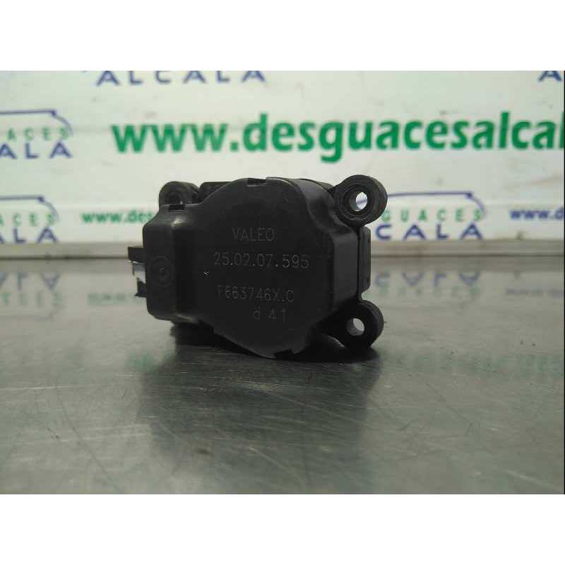 MOTOR TRAMPILLA CALEFACCION 250207595 