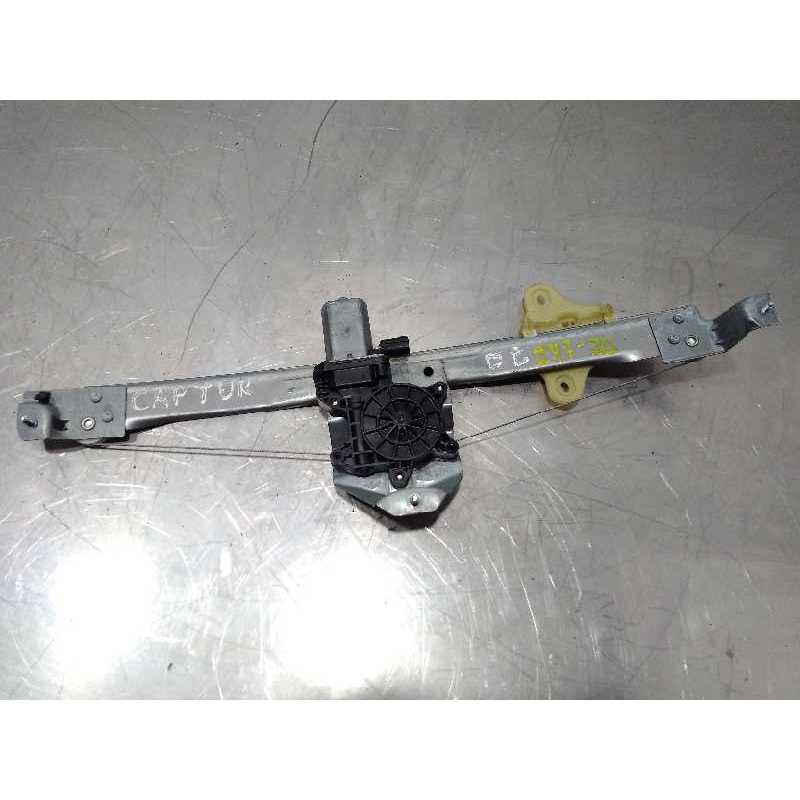 ELEVALUNAS DELANTERO DERECHO 128001471B 9030319C 