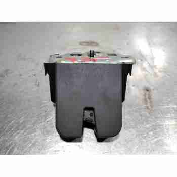 CERRADURA MALETERO / PORTON 8R0827505A 4 PINES 