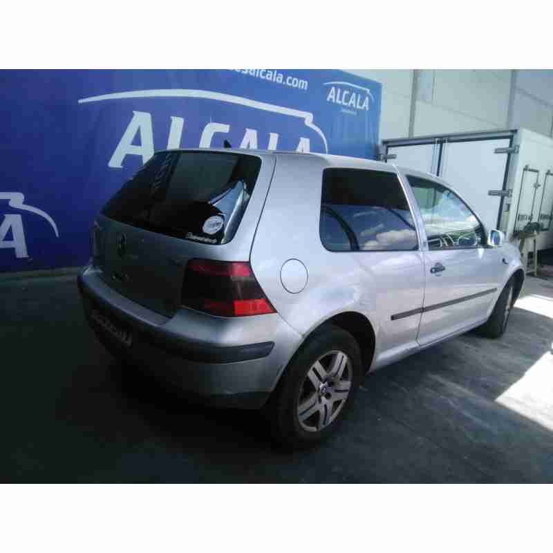 volkswagen golf iv berlina (1j1) del año 2001