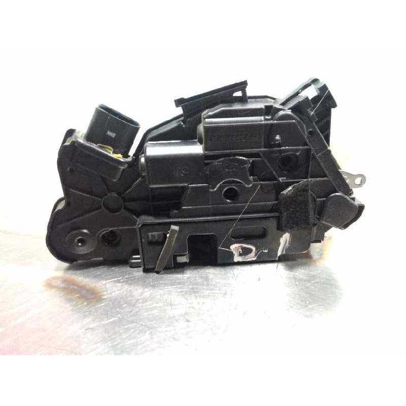 CERRADURA PUERTA DELANTERA IZQUIERDA 5N1837015F 