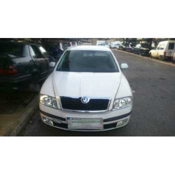 SKODA OCTAVIA BERLINA (1Z3)
