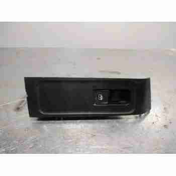 MANDO ELEVALUNAS TRASERO IZQUIERDO 6V0959855 4 PINES 