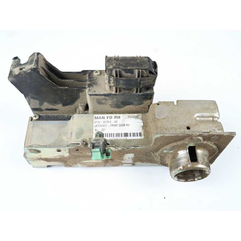 CERRADURA PUERTA DELANTERA DERECHA 2T1AV21812AE 