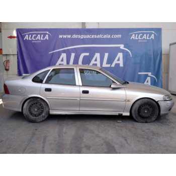 OPEL VECTRA B BERLINA