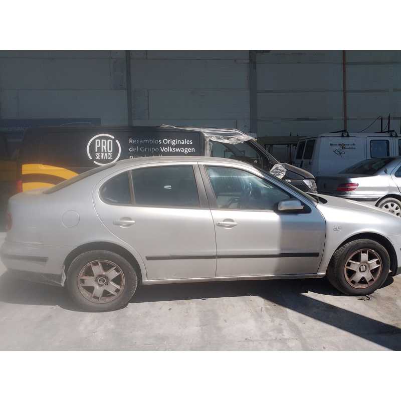 seat toledo ii (1m2) del año 2000