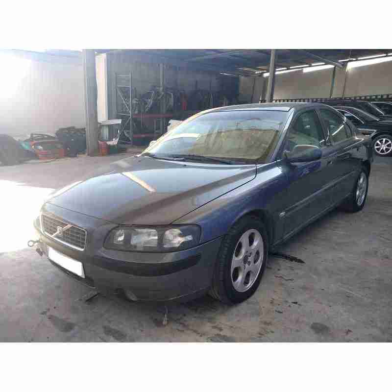 volvo s60 berlina del año 2002