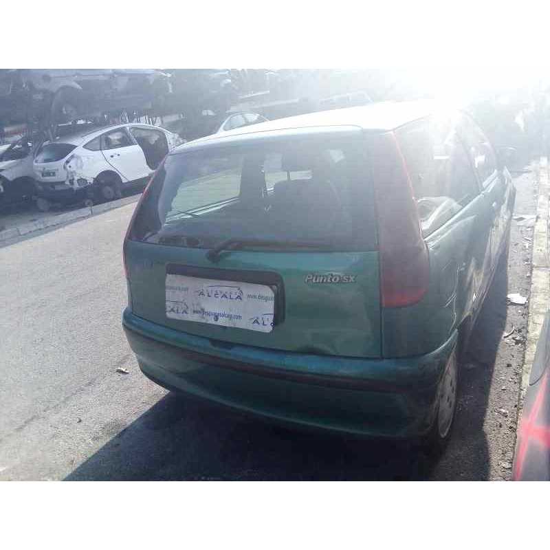 fiat punto berlina (176) del año 1999