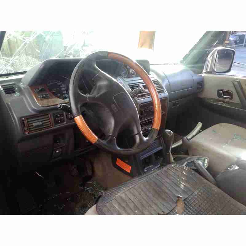 mitsubishi montero (v20/v40) del año 1999