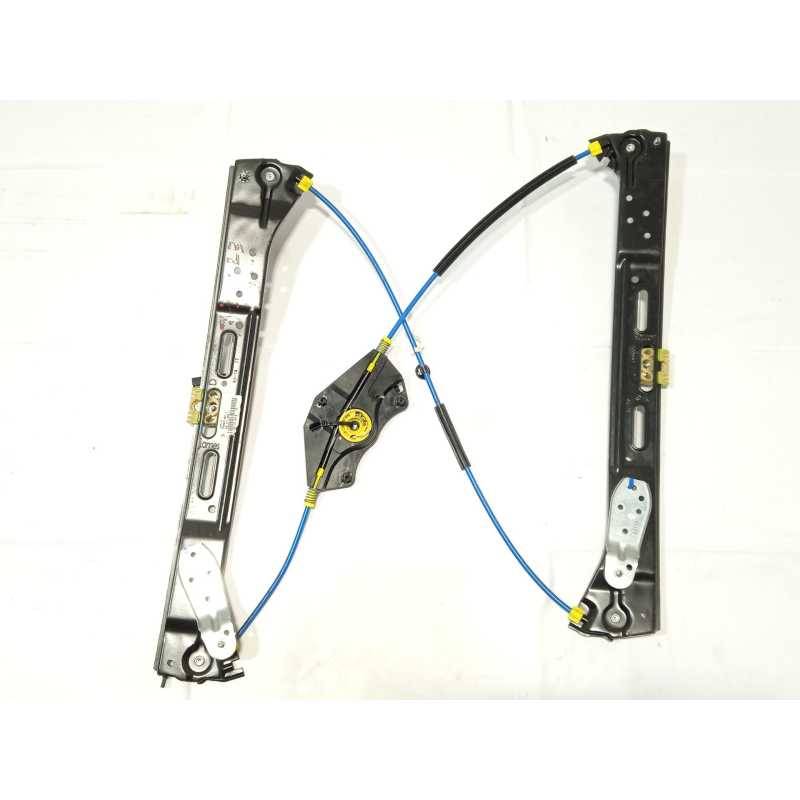 ELEVALUNAS DELANTERO DERECHO 7N0837462J 