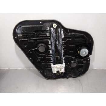 ELEVALUNAS TRASERO DERECHO 83481C5000 PLÁSTICO ROTO  OEM 83481C5000
