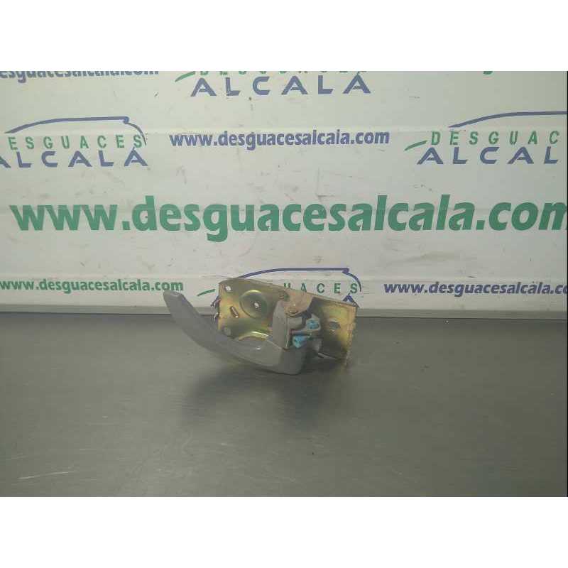 MANETA INTERIOR DELANTERA DERECHA 