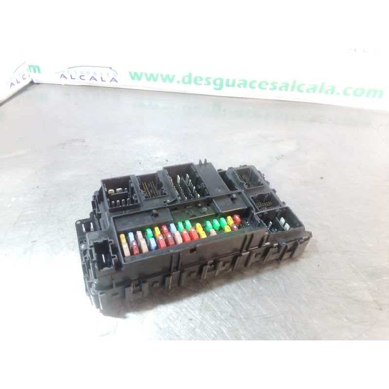 CAJA RELES / FUSIBLES A2C758701030000 BCM