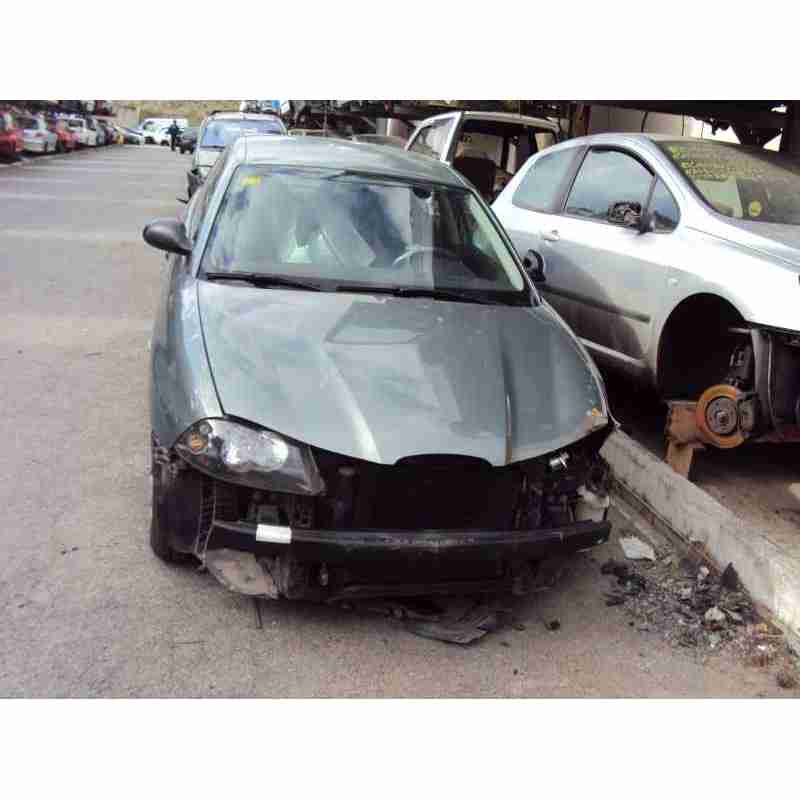seat ibiza (6l1) del año 2003