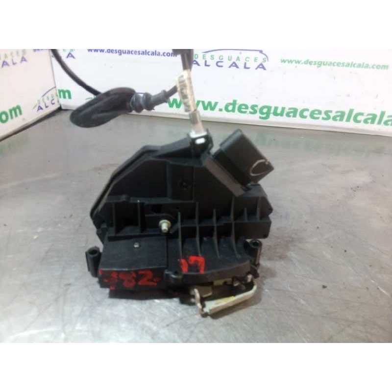 CERRADURA PUERTA DELANTERA DERECHA 4064416394171 4 PINES 
