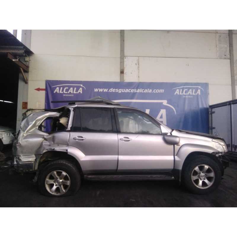 toyota land cruiser (j12) del año 2003
